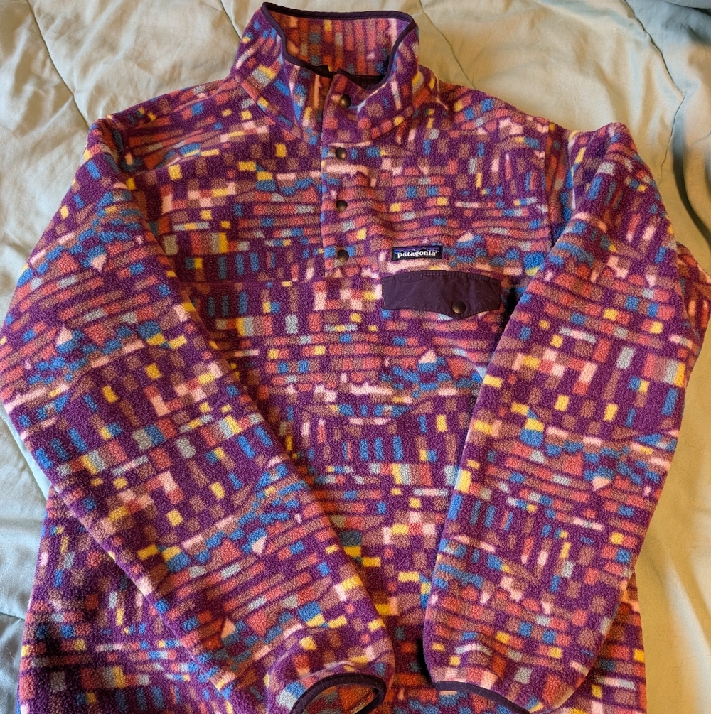 Patagonia Colorful Geometric Synchilla Fleece Pullover